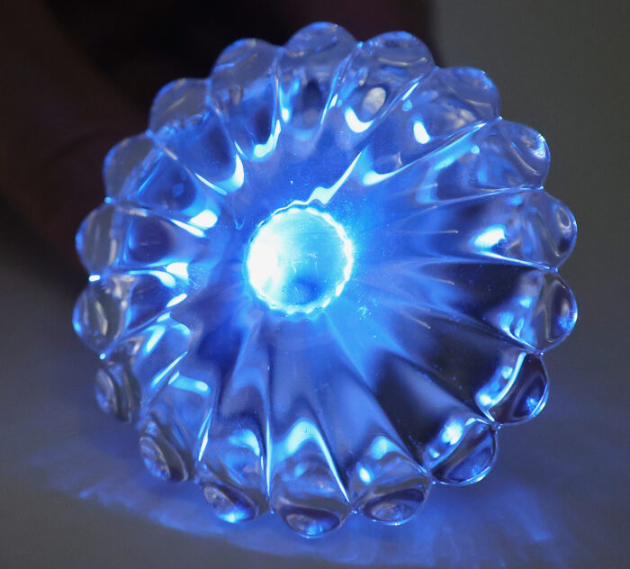 7 SunKnob Petal-Shaped LED Crystal Door Knob (with Brass Finish& Multicolor Lighting) - Image 6
